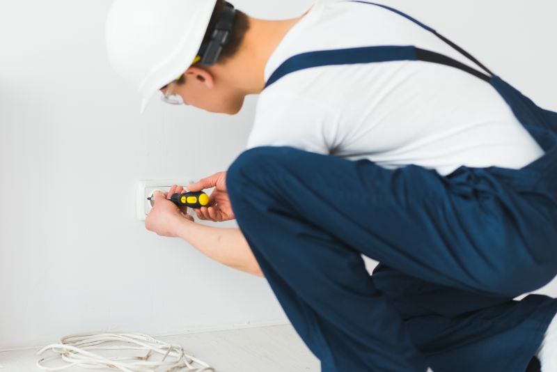 Local Wall Plug Installation pros at work